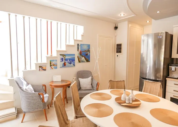 펜션 Porto Thea In *